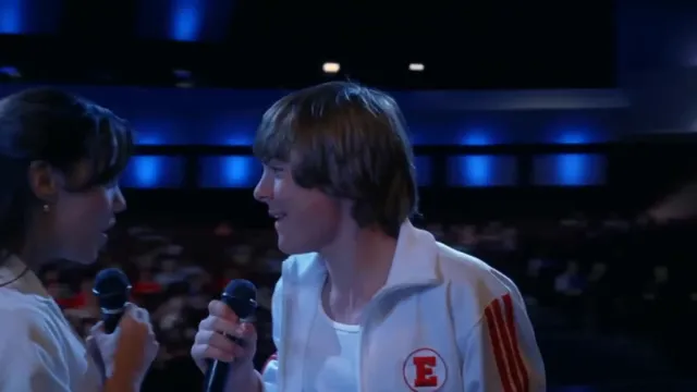 Breaking Free - High School Musical at 00:53 — GABRIELLA