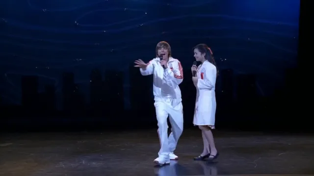 Breaking Free - High School Musical at 00:55 — TROY