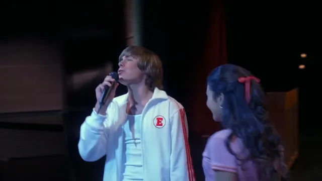 Breaking Free - High School Musical at 01:48 — TROY