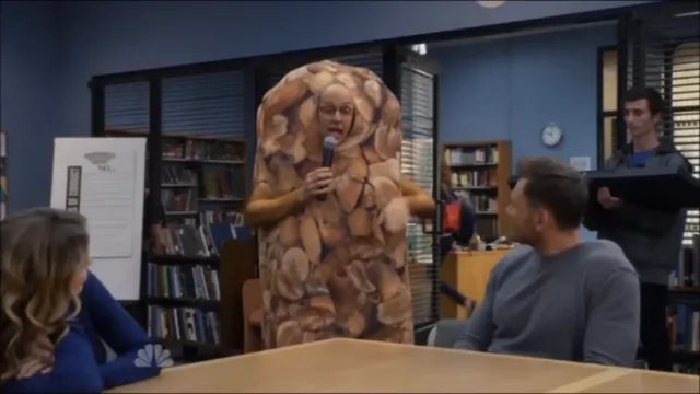 Community Peanut Bar Rap at 00:16 — DEAN PELTON