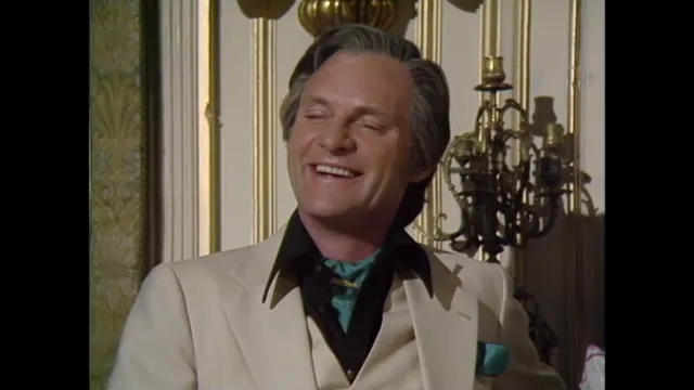Doctor Who- City of Death: Chair Scene at 03:02 — SCARLIONI