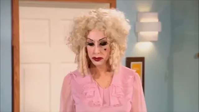 Drag Race - All Stars 2 - Episode 4 - Doo-ah Doo-ah at 00:27 — MICHELLE VISAGE